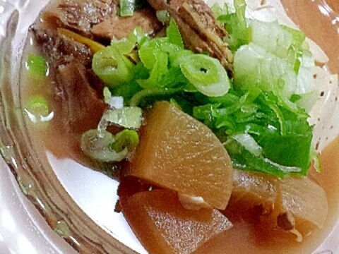 豆腐をプラスでボリュームもしっかり☆ぶり大根